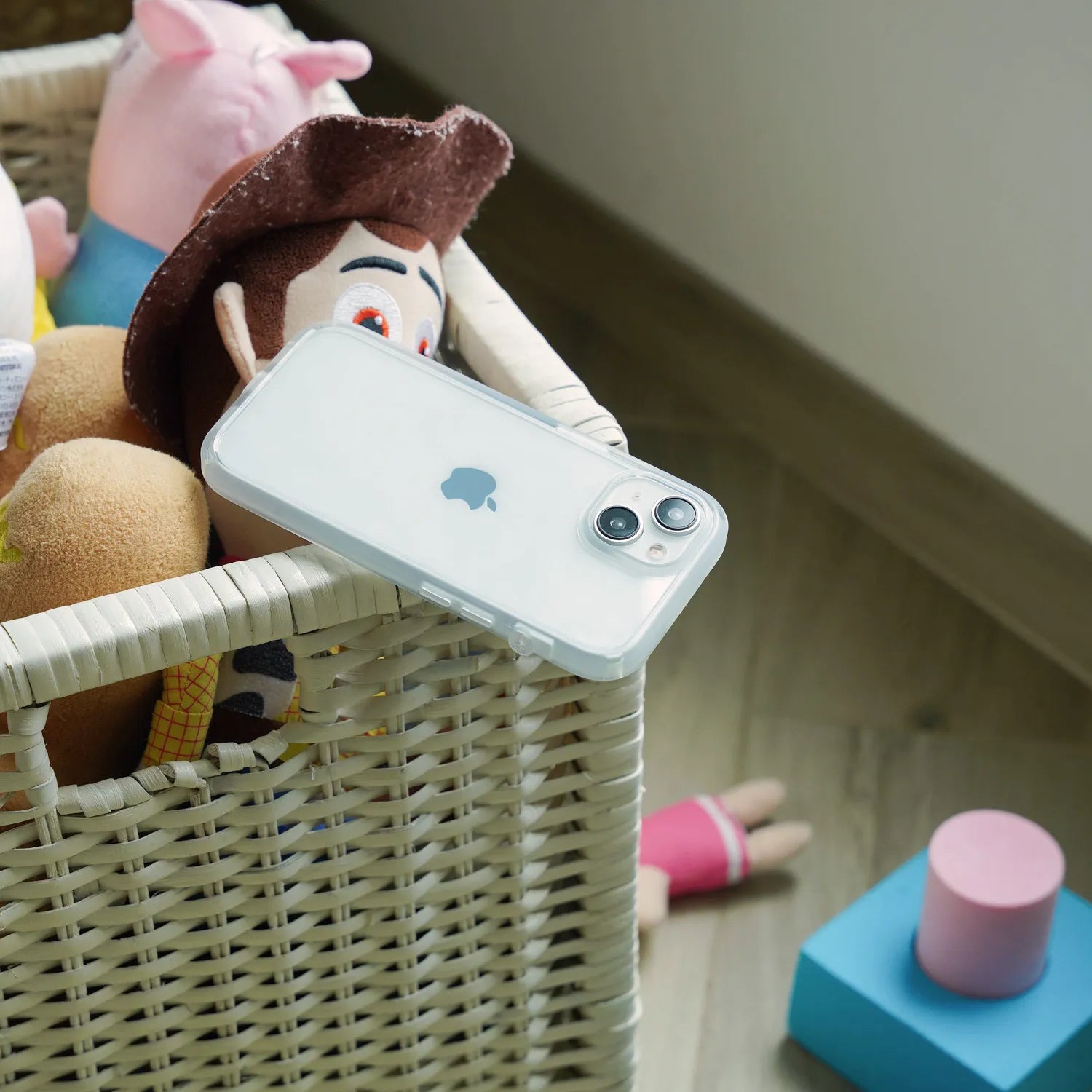 iPhone 15 Pro Max - Influence Case